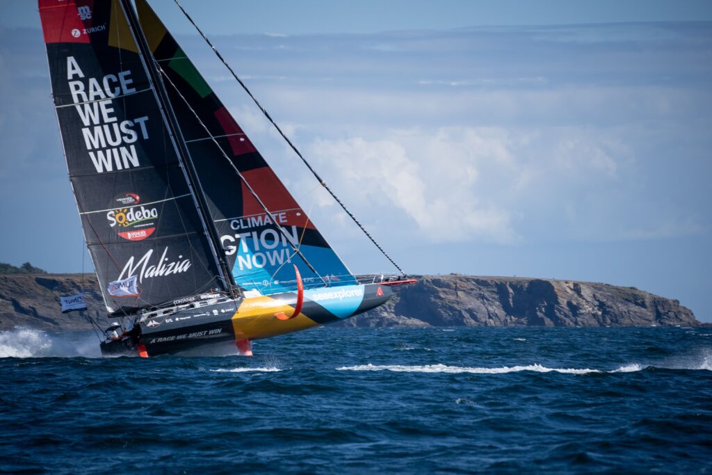 Fin prêt pour le Vendée 10 Team Malizia New boat