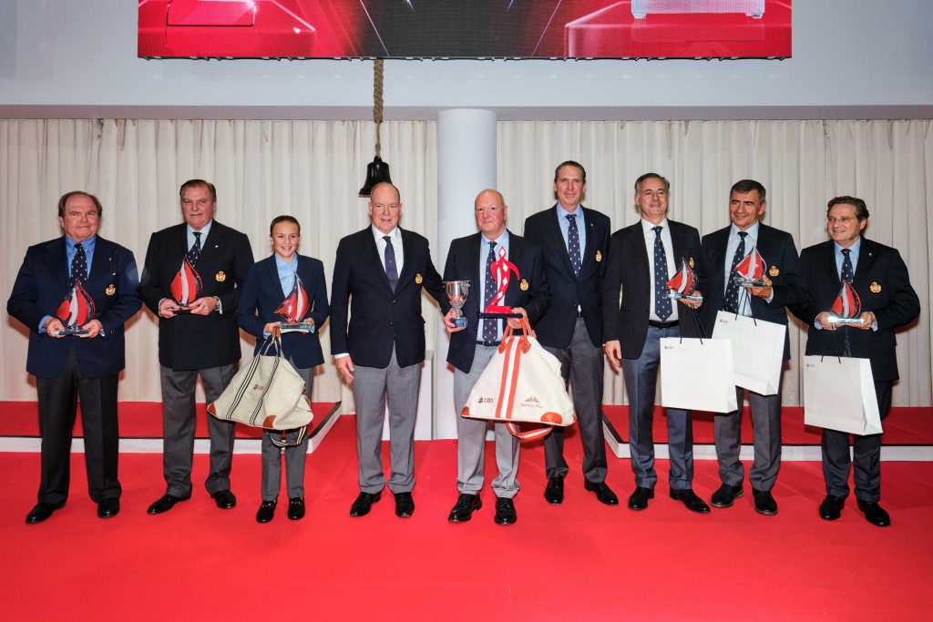 Graeme Peterson et Océane Schroeder, grands vainqueurs de cette édition 2024 Une célébration de l'excellence sportive et maritime 10 awards