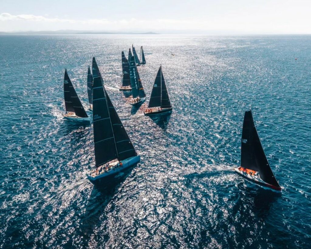 Emmanuel Santelli (Y.C.M.) signe une belle 5ᵉ place 3 IRC European Championship – Bonifacio 4-12 octobre 2025 Emmanuel Santelli (Y.C.M.) signe une belle 5ᵉ place