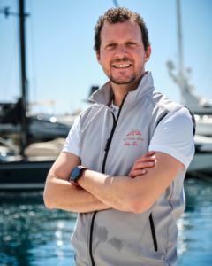 EFG Bank Sailing 4 6
