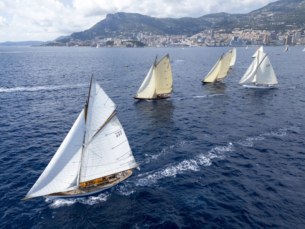 Le Y.C.M. célèbre l’héritage du yachting avec l’ouverture de la Monaco Classic Week 3 Monaco Classic Week 2025