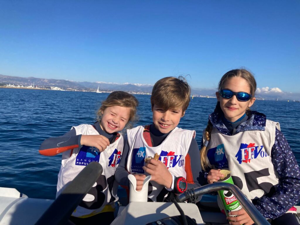 Résultats Optimist du Yacht Club de Monaco : un podium pour les jeunes monégasques 9 Critérium CDV Optis 06 – Antibes
